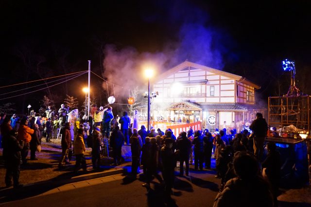川原湯温泉 湯かけ祭り