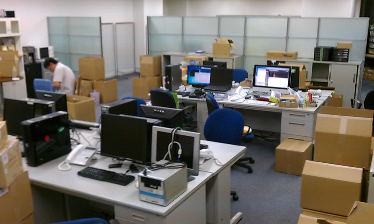 事務所のLAN配線