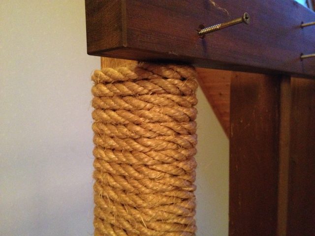 階段の柵をつめとぎ化