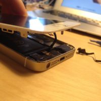 iPhone5sのバッテリー交換