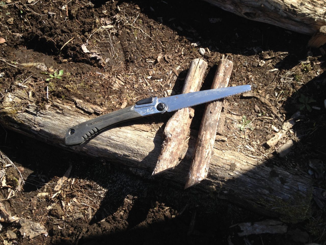 丸太階段の補修