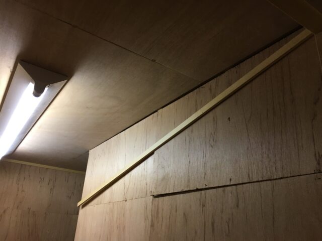 浴室の水道管の水漏れ修理