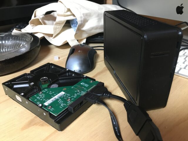 外付けハードディスクドライブの故障