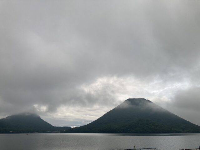 榛名湖花火と飛び出し子熊