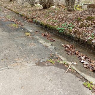 屋外配水管の漏水再び